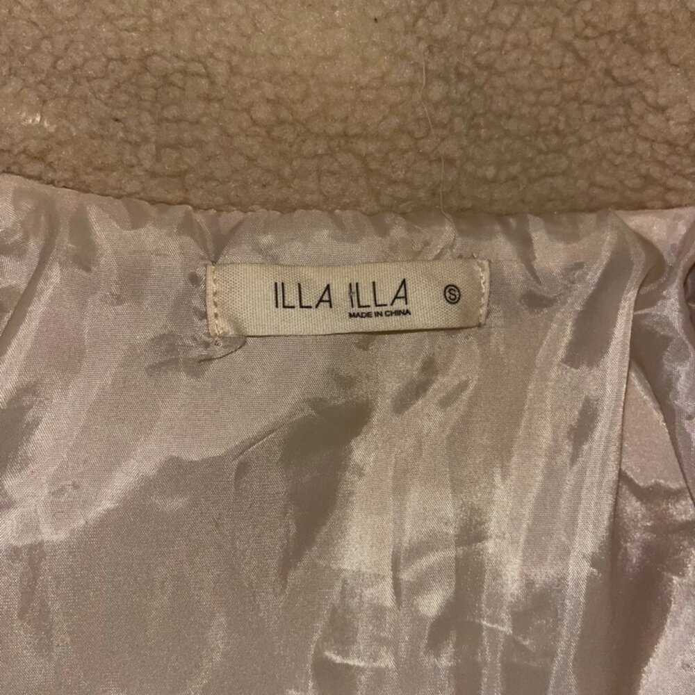 Cropped Tan Teddy Jacket - Picture 4 of 4